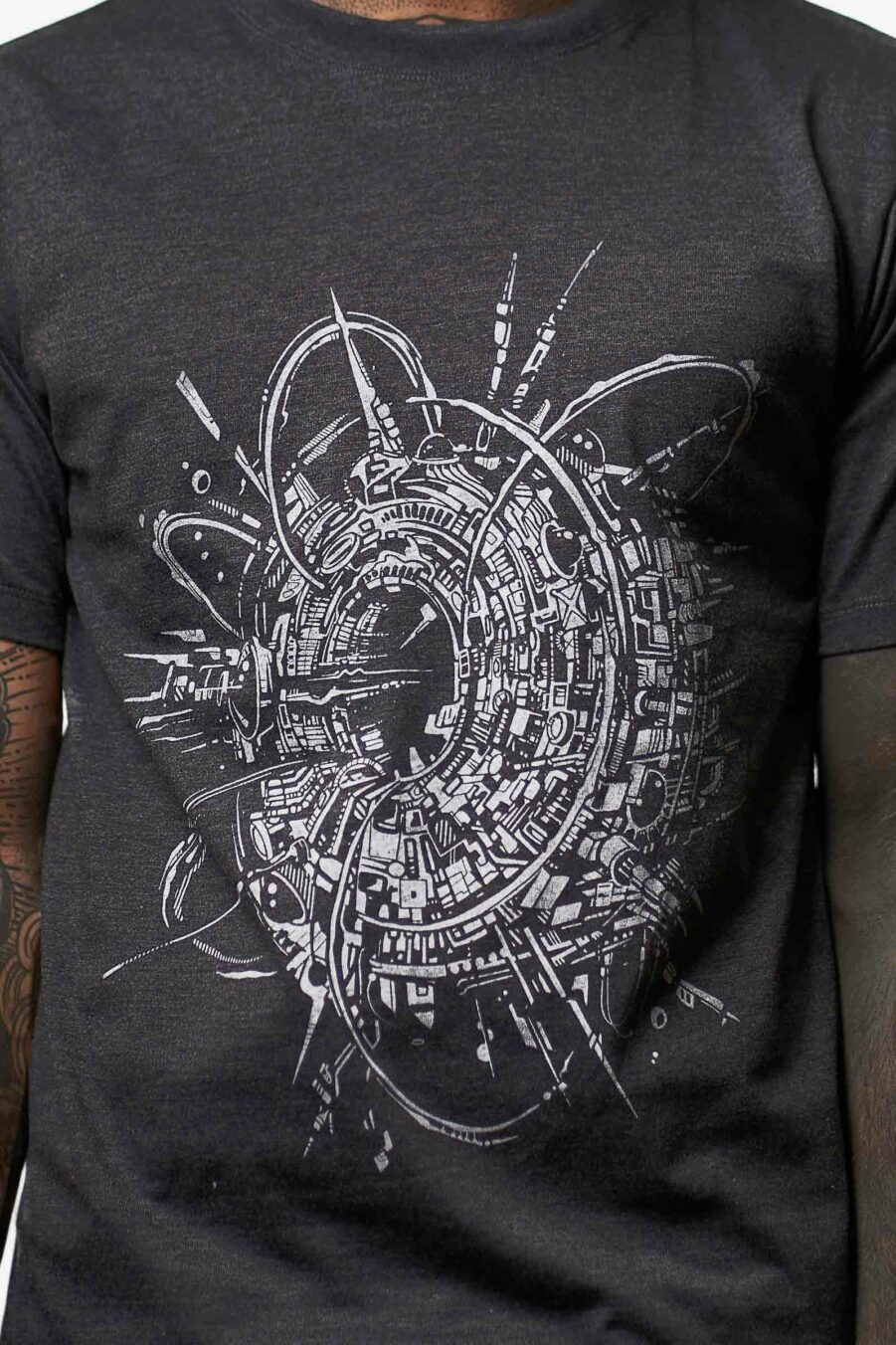 gateway-t-shirt-grey-for-men-handmade-screen-print-alternative-fashion-avanyah-clothing
