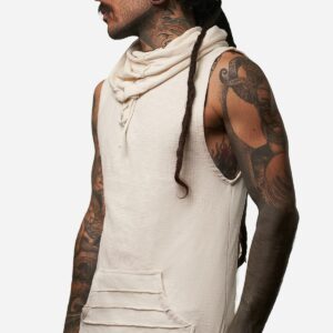 mapoelo-top-white-sleeveless-streetwear-tee-for-men-with-front-pocket-alternative-streetwear-avanyah-clothing
