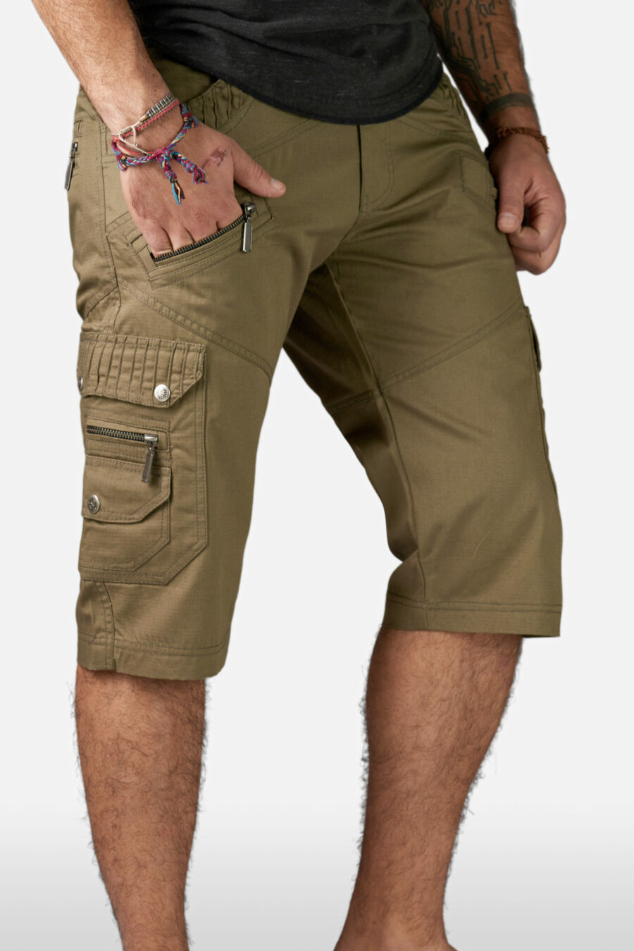 short-inizio-pants-olive-green-for-men-alternative-streetwear-and-festival-fashion-avanyah-clothing