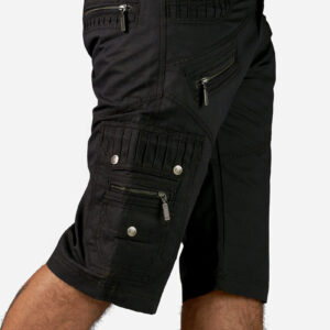 black-short-inizio-pants-for-men-with-many-pockets-and-secret-pockets-alternative-street-fashion-and-festival-fashion-avanyah-clothing